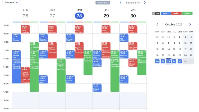 Exemple de planning SuperSaaS sur un ordinateur pour des salles de conférence et de réunion